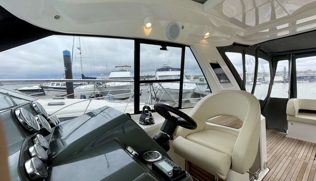 noname yacht for sale 32