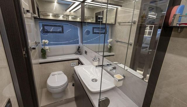 Seven yacht for sale 59