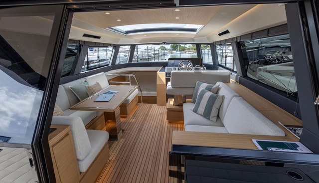 PRGT52 yacht for sale 42