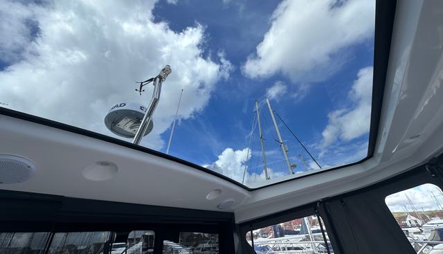 Folly Five yacht for sale 24
