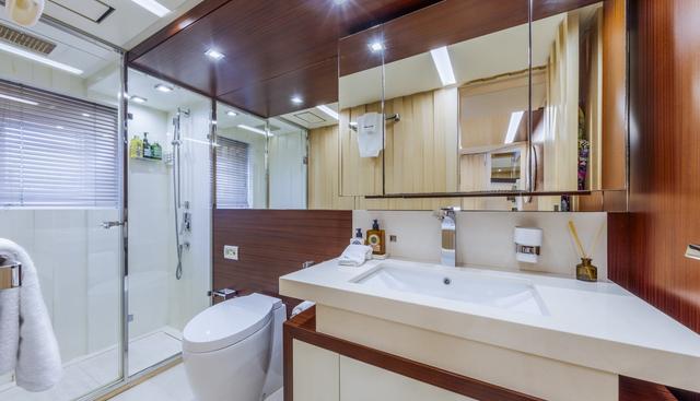 DYLAN ANNE yacht for sale 17