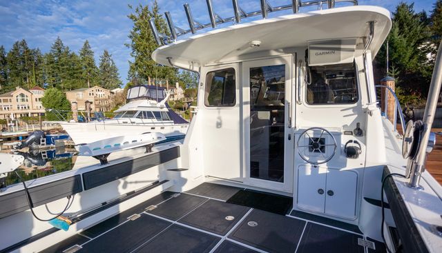 Stay Thirsty yacht for sale 8