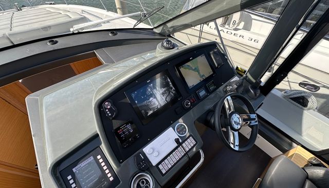 Hattie Grace yacht for sale 20