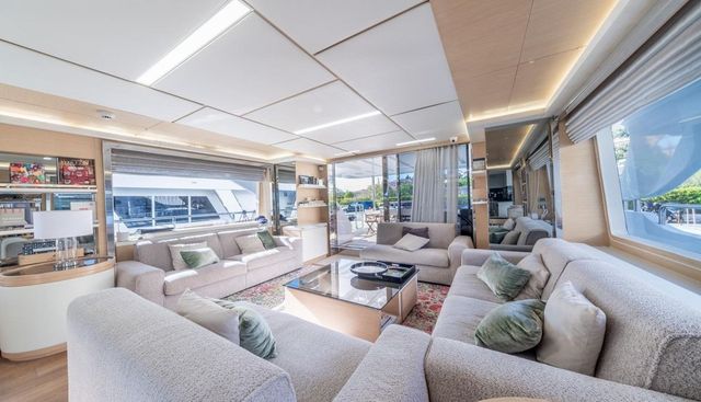 BENETTI DELFINO 93 yacht for sale 13