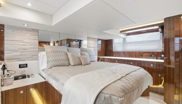 Tropical Dreamer yacht for sale 45