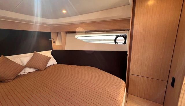 noname yacht for sale 29