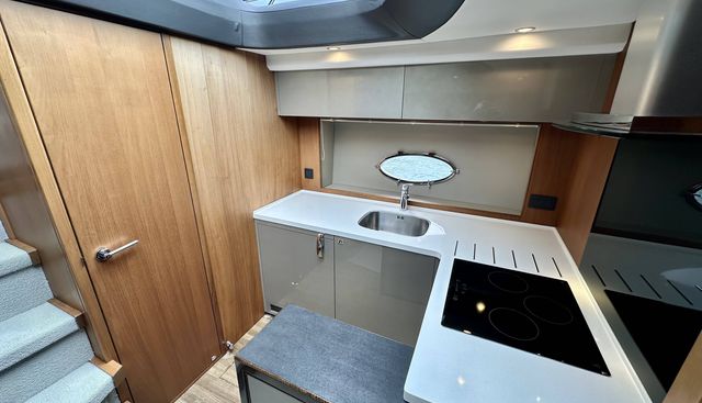 noname yacht for sale 25