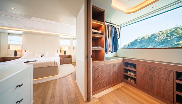 Cocoon yacht for sale 14