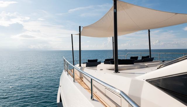 CARPE DIEM yacht for sale 32