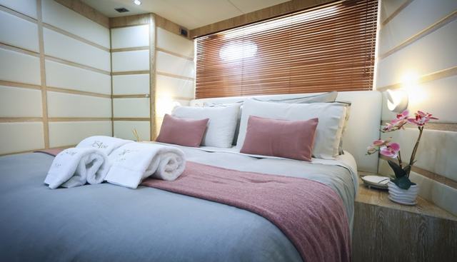 DEA ONE yacht for sale 25