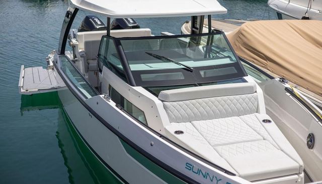 Sunnydaze yacht for sale 3