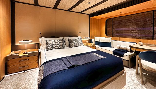 Akula yacht for sale 10