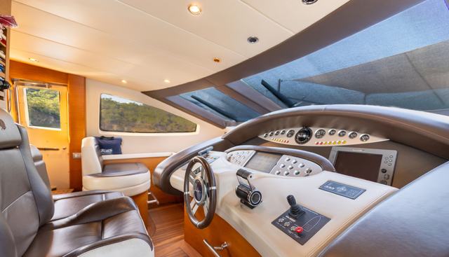 MEH yacht for sale 25