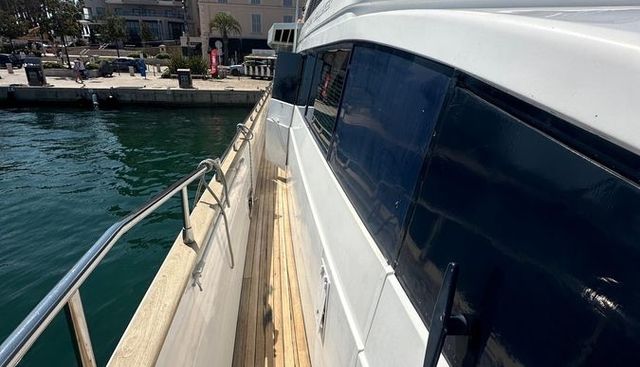 Versilcraft Super Challenger 96 yacht for sale 23