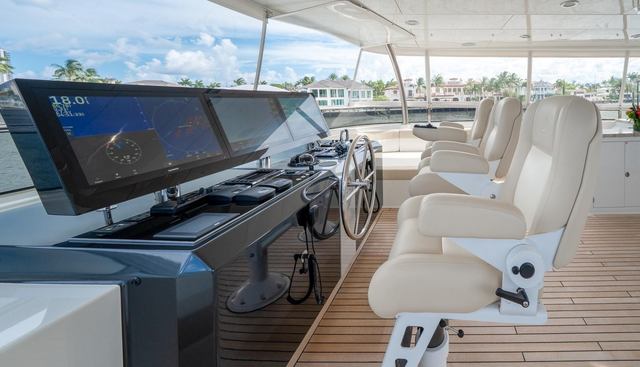 Iridescence yacht for sale 23