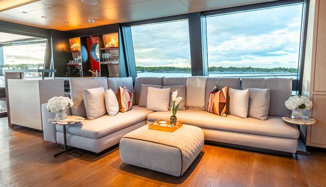 VIVACE yacht for sale 20