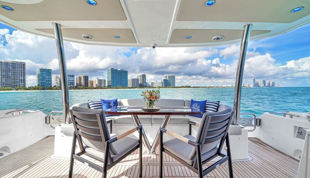 M4 yacht for sale 4
