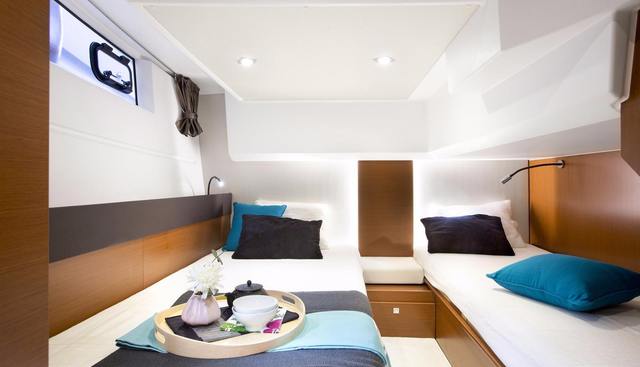 Bee's Knees yacht for sale 15