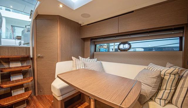 GRAYSKY V yacht for sale 40