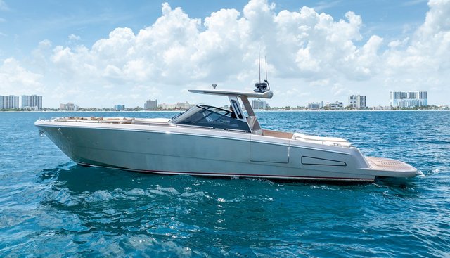 SPIN yacht for sale 13
