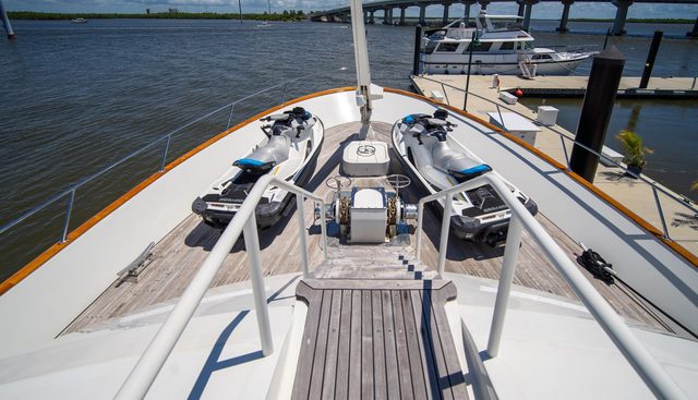 FLYING DUTCHMAN yacht for sale 9