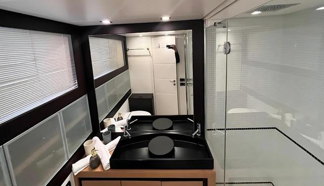 FREEDOM 2 yacht for sale 18