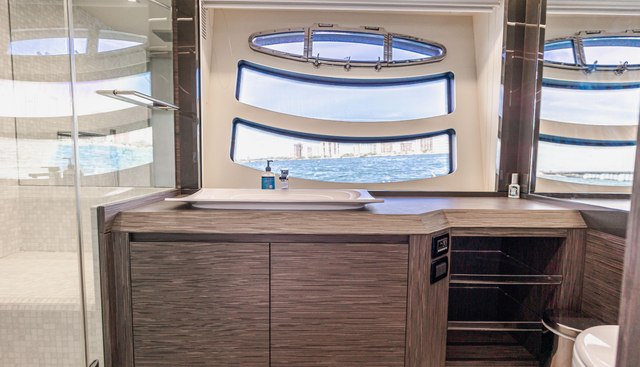 DOUBLE OR NOTHING yacht for sale 39