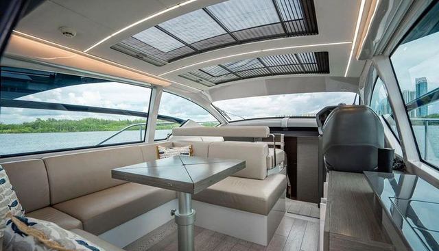 Two Bite yacht for sale 12