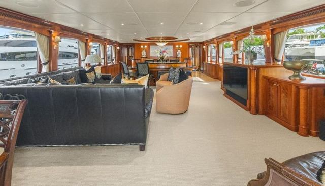 DIRT POOR yacht for sale 45