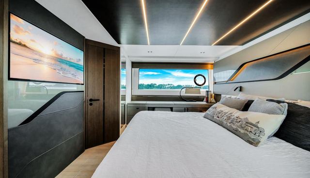 noname yacht for sale 37