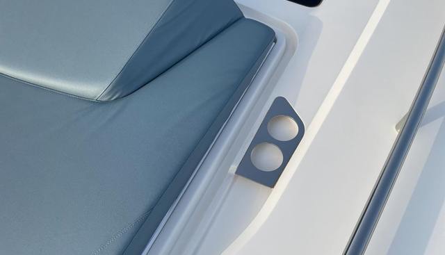 PRINCESS 30M yacht for sale 9