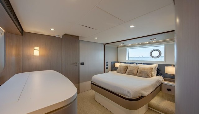 DOLCE VITA yacht for sale 40