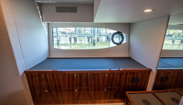 CNTRL-SALT-DEL yacht for sale 62