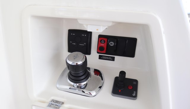 OLLIE-GATOR yacht for sale 9