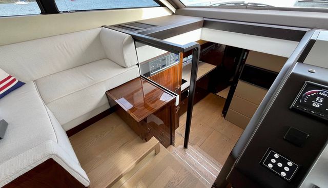 noname yacht for sale 29