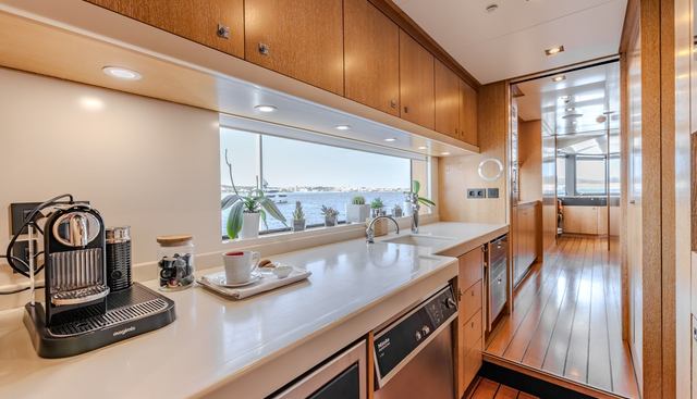 BELONGERS yacht for sale 62