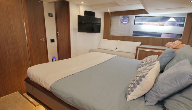 SHAKESPEARE IV yacht for sale 30