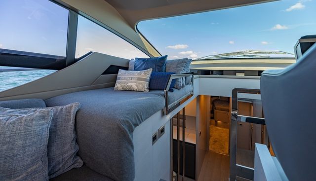 UNREEL yacht for sale 17