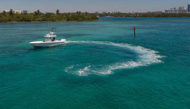 El Cadejo yacht for sale 37
