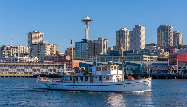 Blue Peter yacht for sale 64