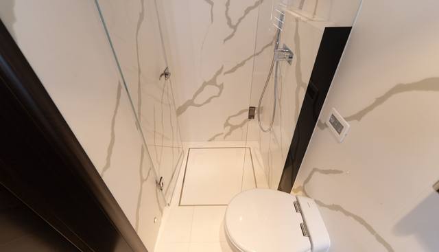 7252468 yacht for sale 35