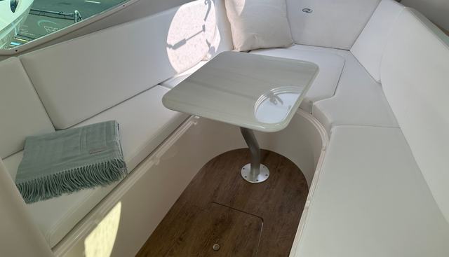 Neu: 28 Express - Spring Sales, save 21.000€ yacht for sale 13