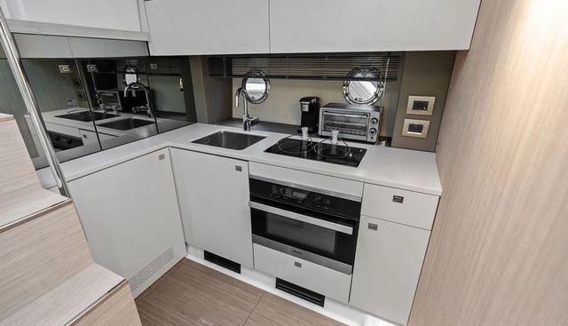 noname yacht for sale 28