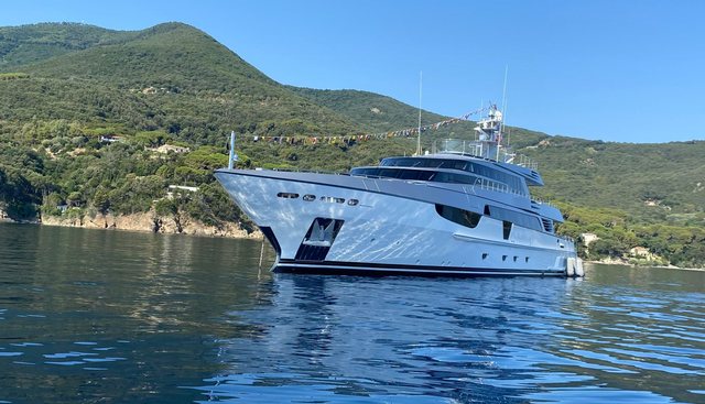 ANTALIS yacht for sale 23