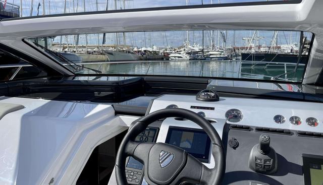 noname yacht for sale 33
