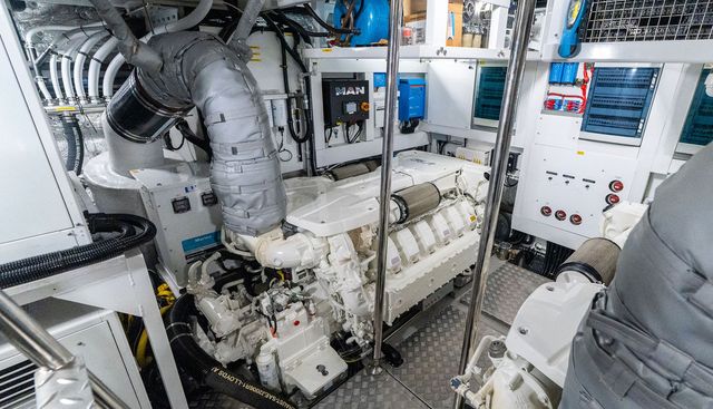 BELLA GEE yacht for sale 57