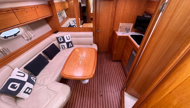 Mojo II yacht for sale 25