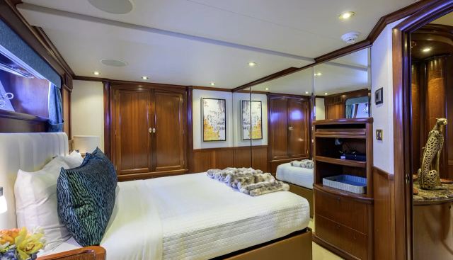 Marbella IV yacht for sale 27