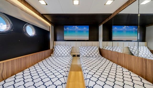 noname yacht for sale 19