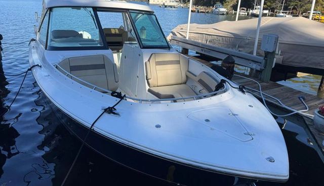 In Pursuit yacht for sale 2
